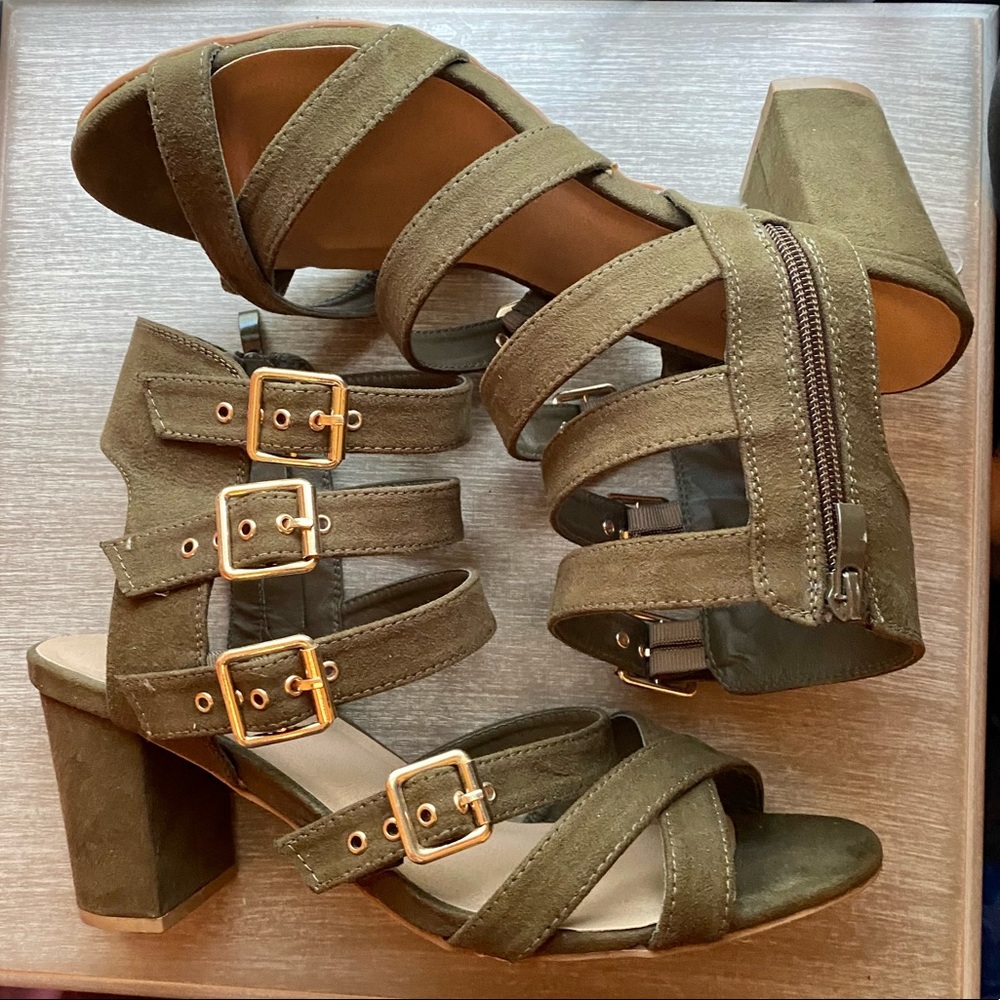 Torrid Block Heel Wide Width - image 1